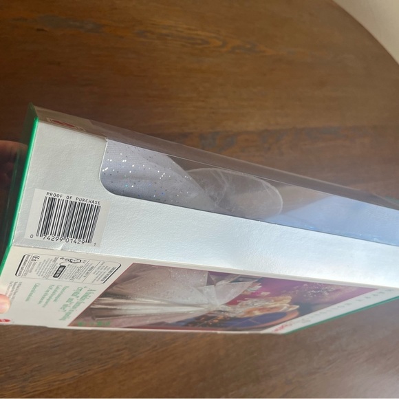 NIB Barbie Special Edition Doll 1992 in Silver Sparkling Gown - Picture 8 of 8